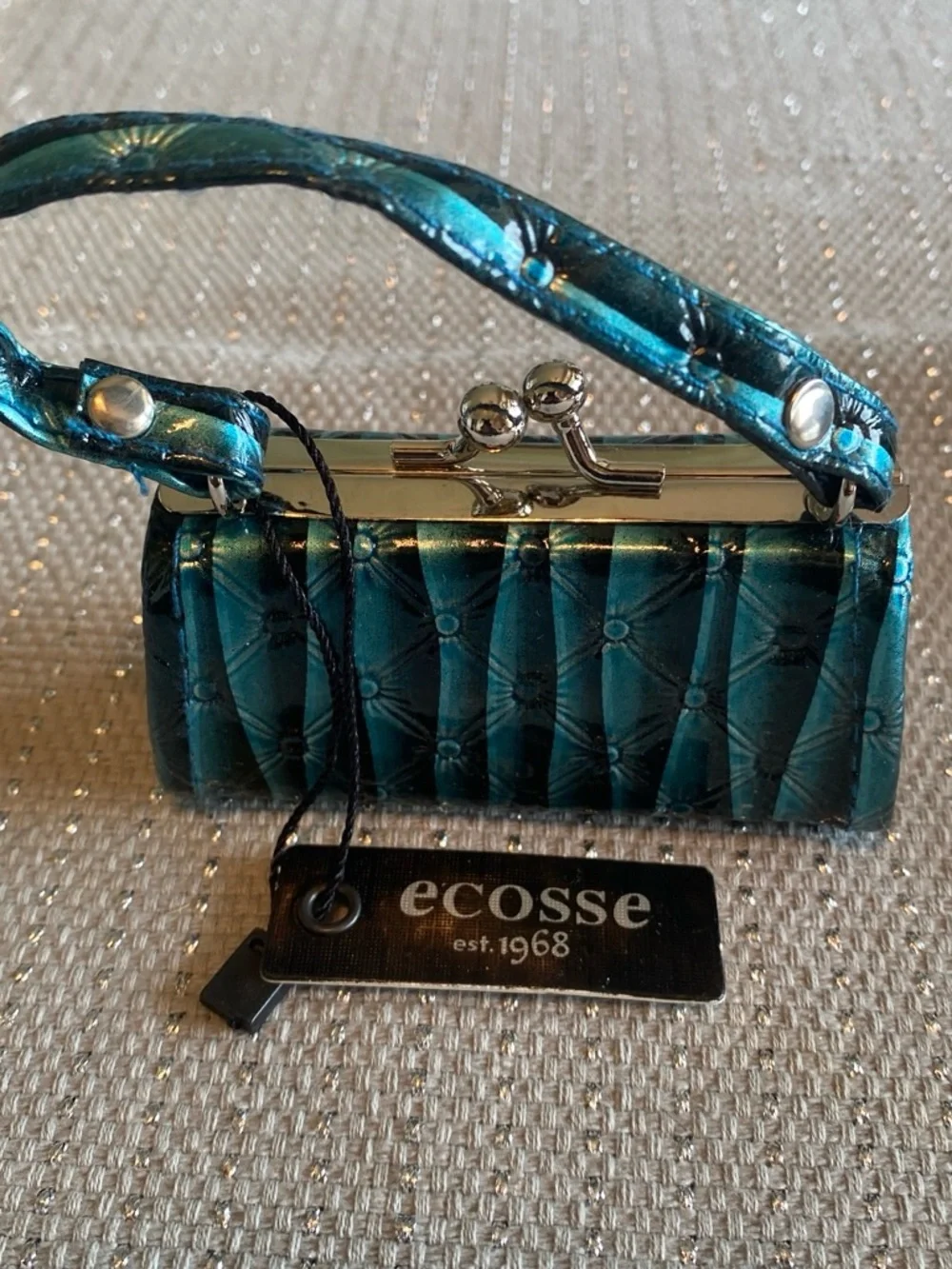 Metallic Teal Mini Lipstick Holder